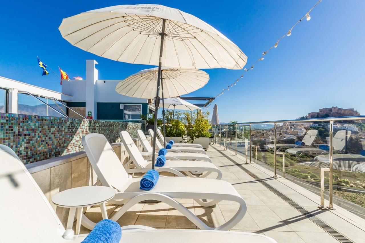 Hotel Miba Салобренья Екстер'єр фото